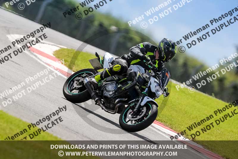 donington no limits trackday;donington park photographs;donington trackday photographs;no limits trackdays;peter wileman photography;trackday digital images;trackday photos